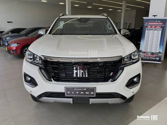 FIAT TITANO 2.2 TURBO DIESEL RANCH 4X4 AT8 FIAT TITANO 2.2 TURBO DIESEL RANCH 4X4 AT8